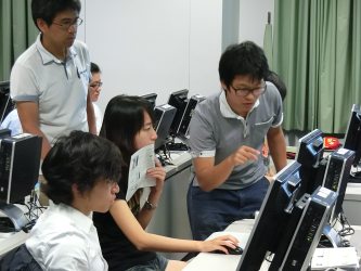 第6回 サイエンス・サマープログラム　3日目　講義風景（2）